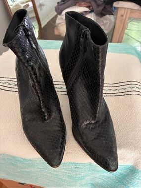 Vintage crocodile boot